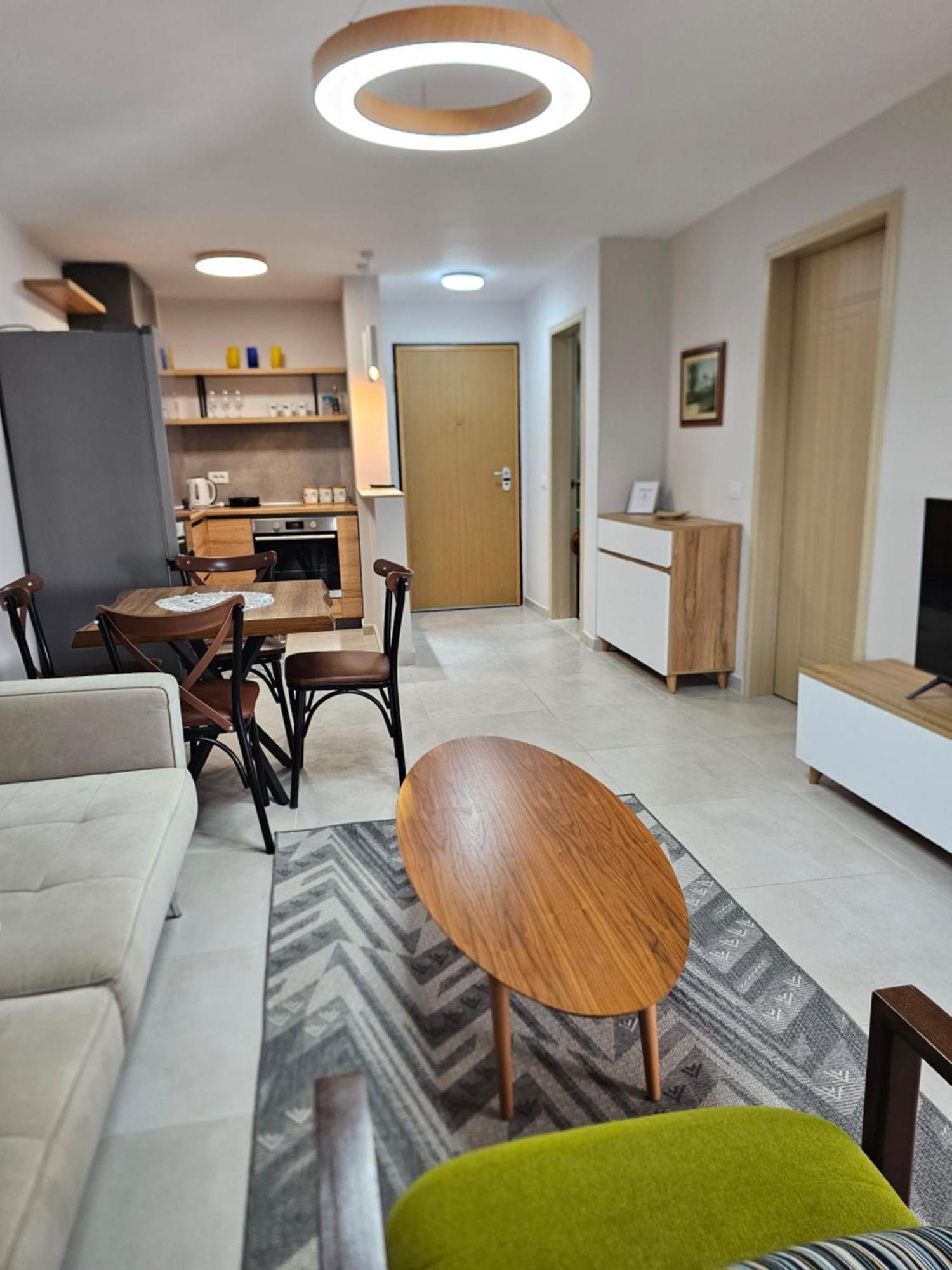 Alex'S Apartment Драч Екстериор снимка